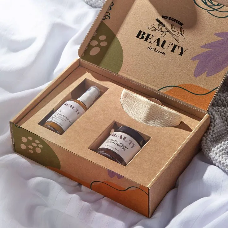 Cosmetic skincare mailer box with paper insert